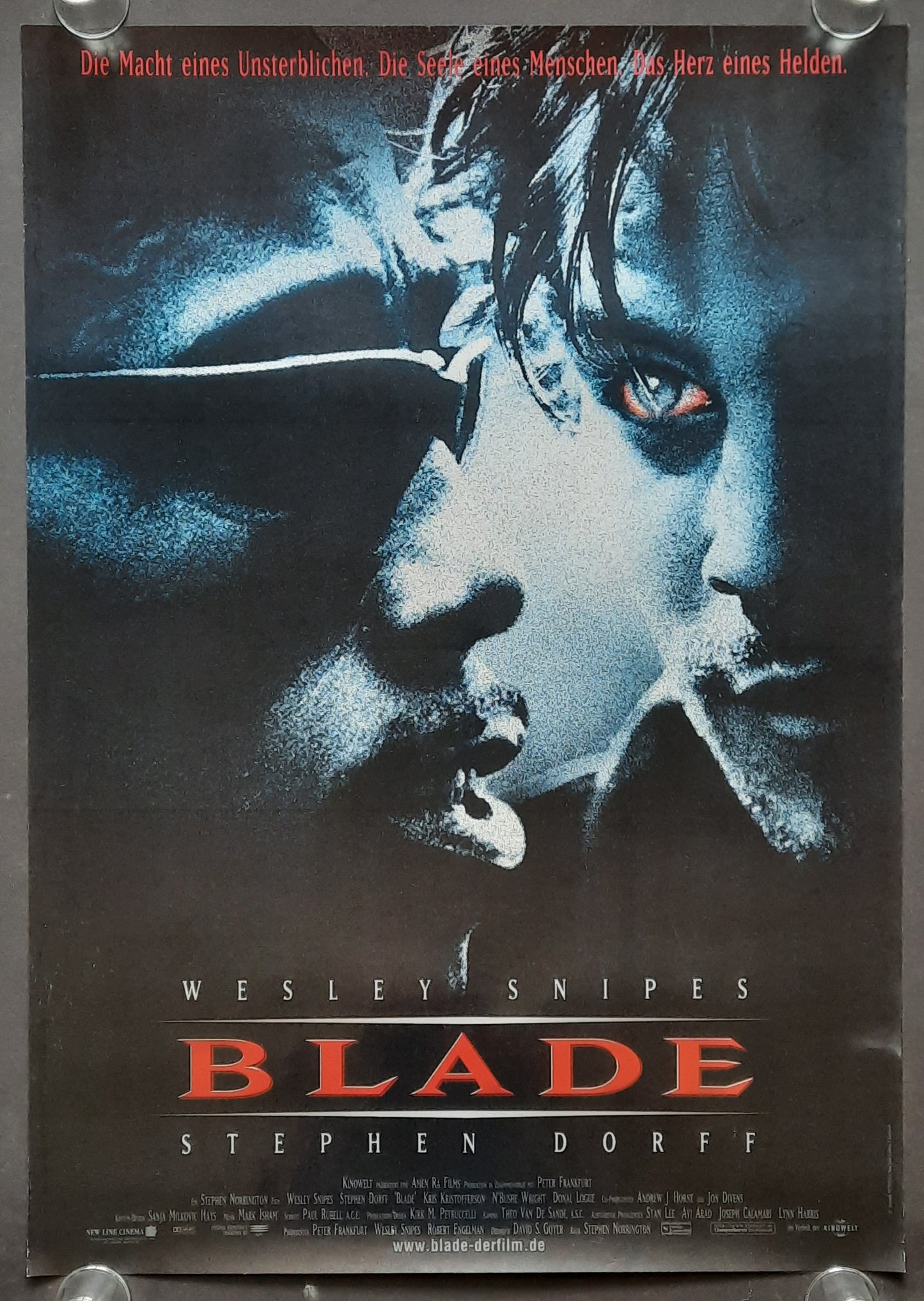 BLADE Original Movie Poster 1998 Snipes Dorff German 1-Sheet ROLLED