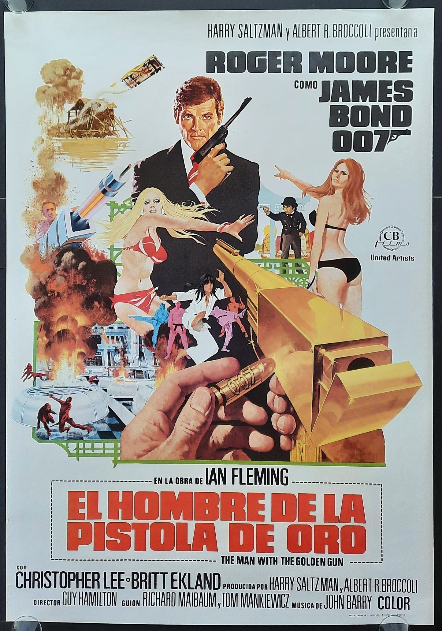 JAMES BOND "The Man With The Golden Gun" 1974 Poster Roger Moore Christopher Lee Britt Ekland Spanish 1-Sheet Movie Poster 27.5 x 39.3 inch first print