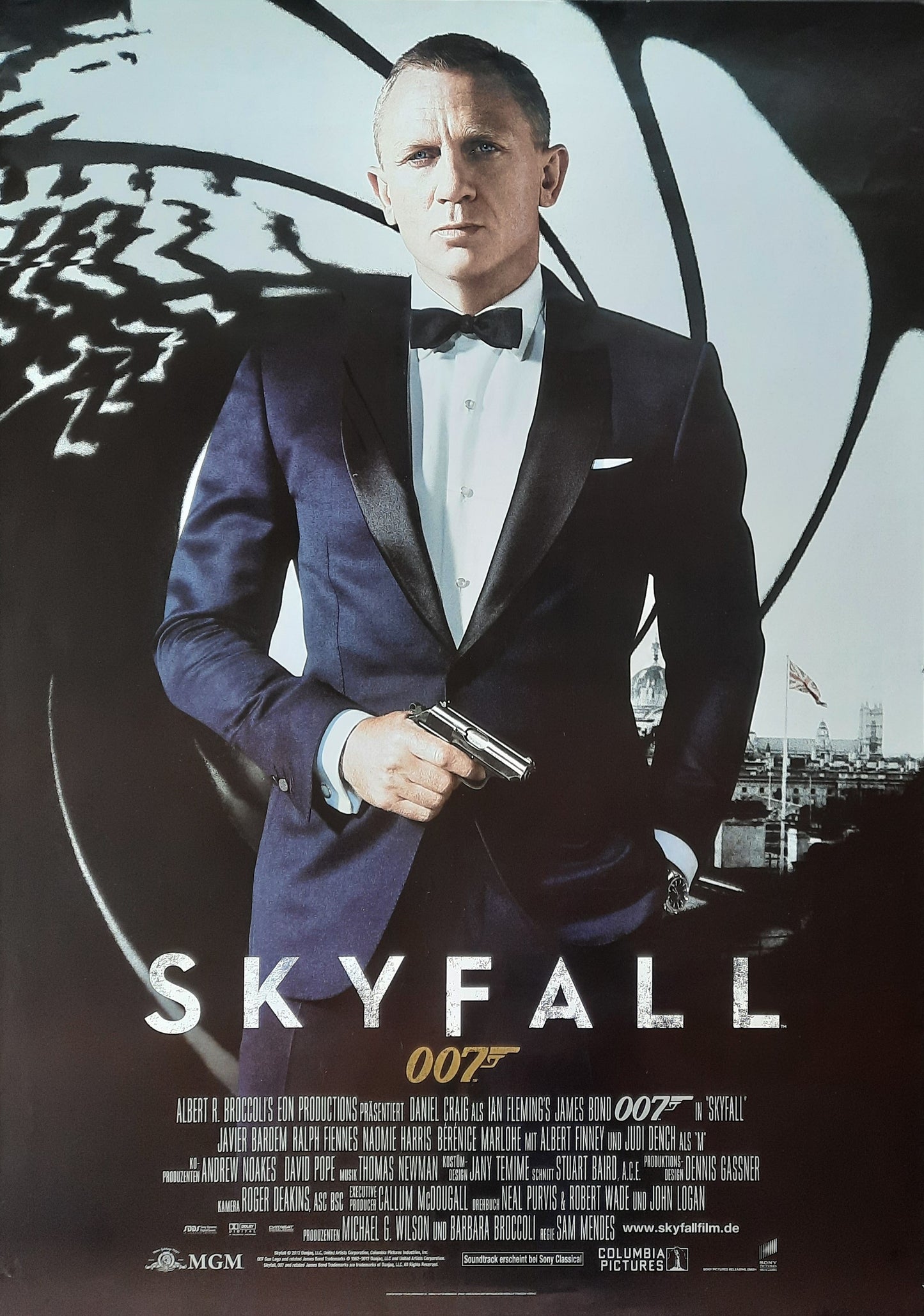 JAMES BOND "Skyfall" 2012 Poster Daniel Craig German 2-Sheet Movie Poster 33 x 46 first print SUBWAY POSTER - ROLLED